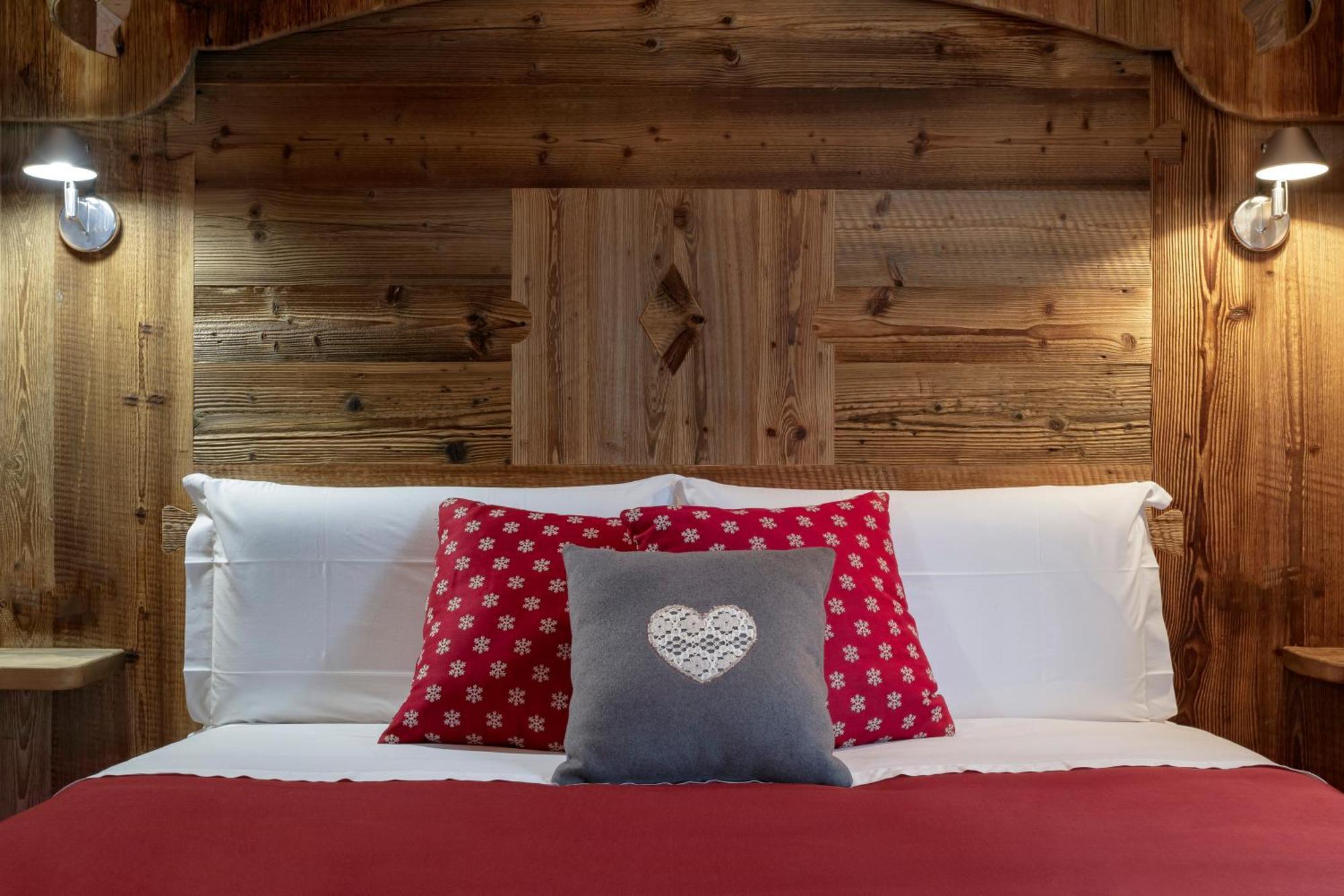 Chalet Matterhorn Francois - Central Ski Chalet With Spa And Breakfast, 100Mt Lift 브루일서비니아 외부 사진