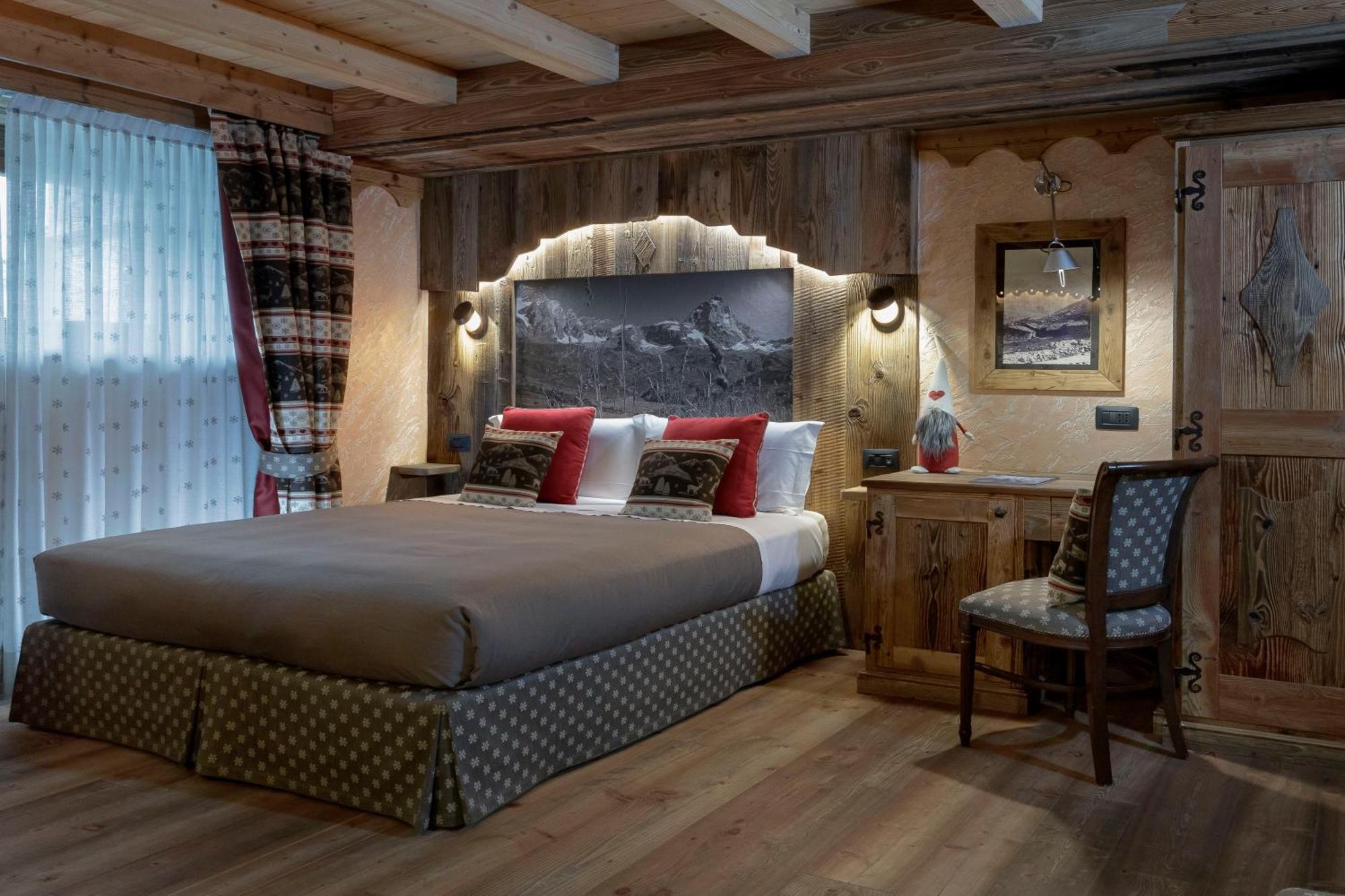 Chalet Matterhorn Francois - Central Ski Chalet With Spa And Breakfast, 100Mt Lift 브루일서비니아 외부 사진